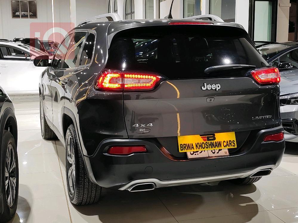 Jeep Cherokee